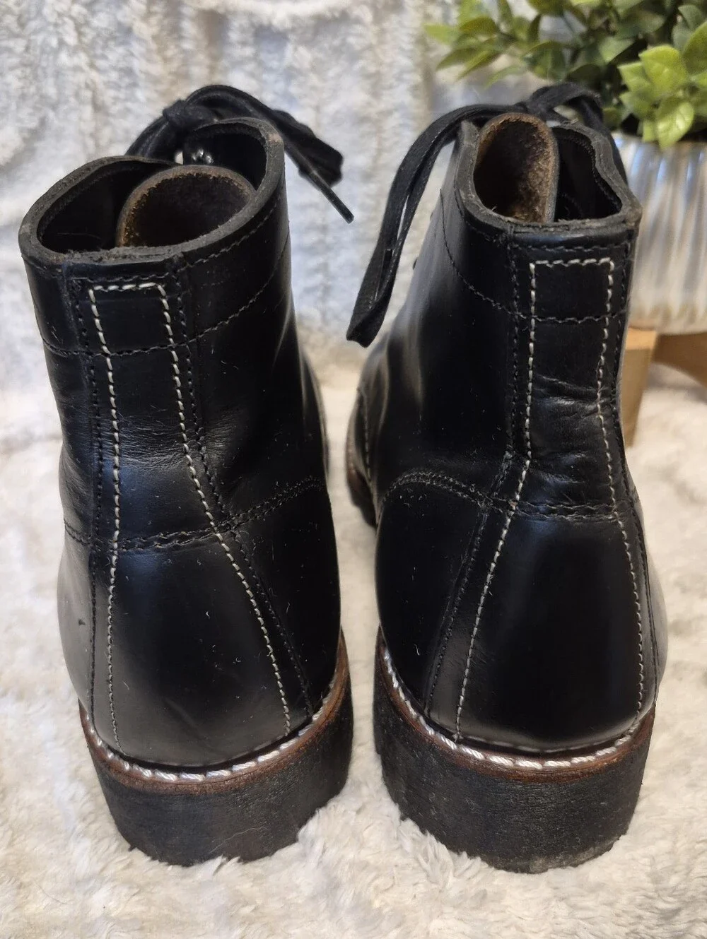 Wolverine 1000 Mile Plain Toe Rugged Boots Black Leather Lace Up Men's Sz 12 EUC